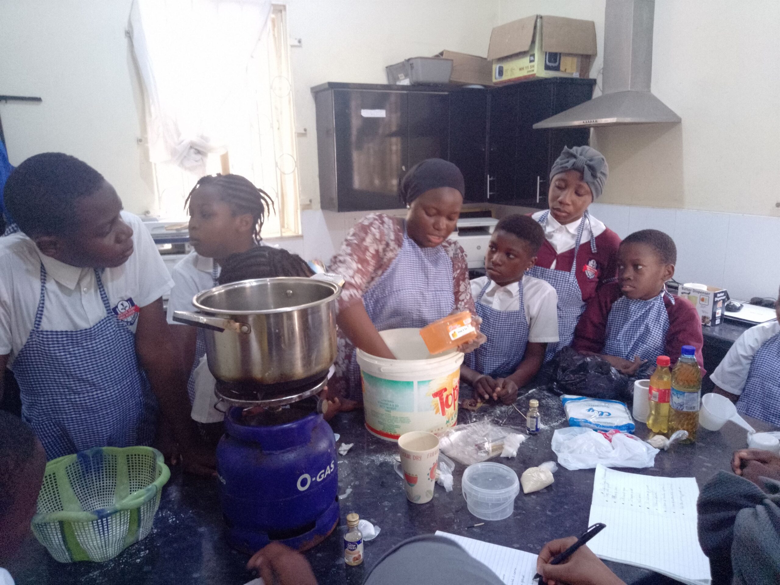 Mass Image Compressor Compressed this image. https://sourceforge.net/projects/icompress/ with Quality:80